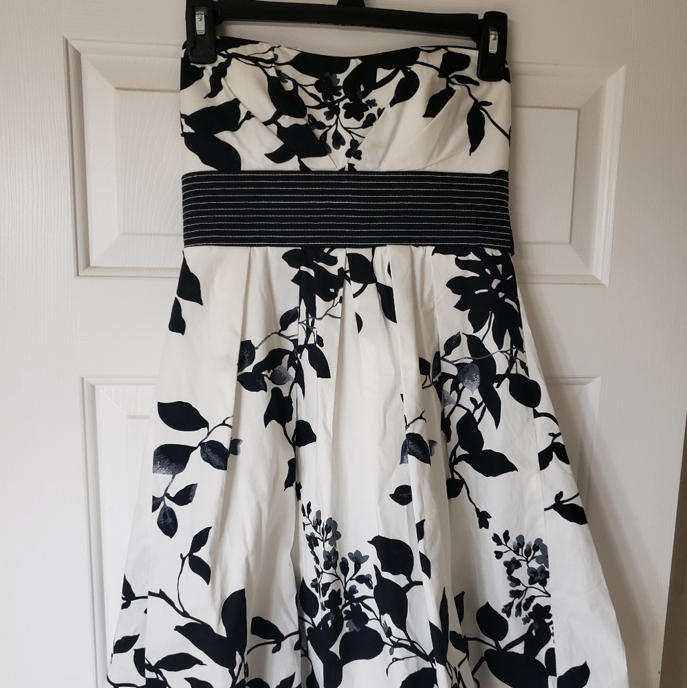 Speechless short dress, size 7